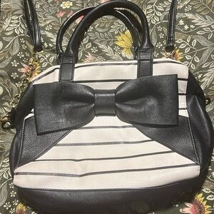 Betsy Johnson cross body